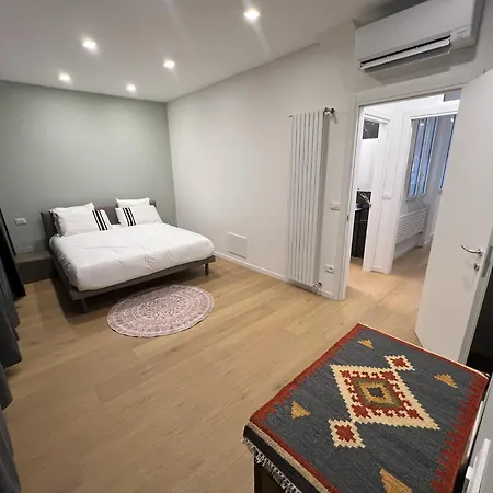Luxury Apartment, Downtown Imola, Italy * Ίμολα